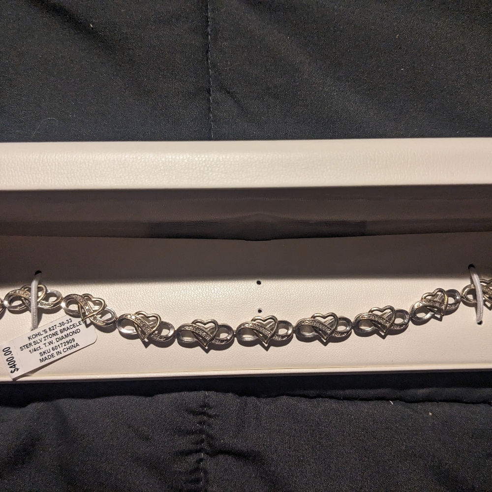 Bracelet